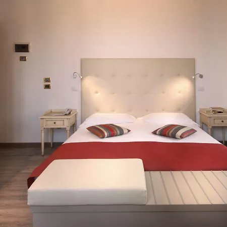 Settentrionale Esplanade 호텔 4*