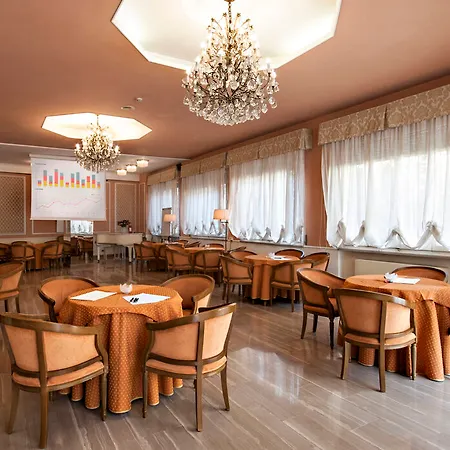 瑟坦团纳尔滨海酒店 蒙特卡蒂尼泰尔梅